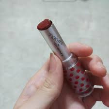 And she's used her unconventional size to further the cause of body posi. Shu Uemura Limited Edition Naomi Watanabe Dark Red Lipstick Health Beauty Makeup On Carousell