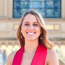 Veronica Oviedo Email & Phone Number