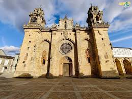 Fuente de la imagen, getty. Una Visita A La Catedral De Mondonedo La Catedral Arrodillada