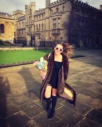 Media Tweets By Caroline Calloway Adventuregrams Wear To Class Style How To Wear