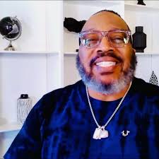 32yrs in the music business and as a CEO now it’s time for me to pay it  forward. Someone found me and gave me an opportunity at 22yrs of age. I’m  looking for 10 individuals between the ages of 25 to ...