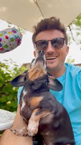 Wróżbita Łukasz Chariasz is in Chicago, IL.