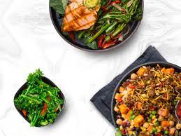 I Tried Snap Kitchen A Service That Sends You Delicious Ready Made Meals That Are All Under 500 Calories Here S What It S Like Super Healthy Recipes Lunch Recipes Healthy Healthy Foods