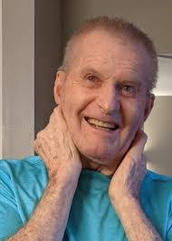 Danielle Brandt's Instagram, Twitter & Facebook