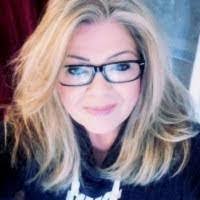 Cindy Nicholson's Instagram, Twitter & Facebook