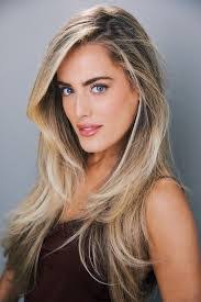 Corinne Mcfadden's Instagram, Twitter & Facebook