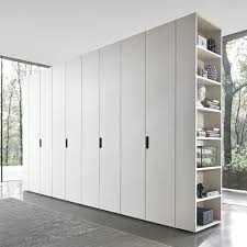 Armoire A Porte Battantes Modulable Oregon Diotti Com En 2020 Porte Battante Armoire Dressing Modulable