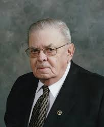 Daniel Loehr's Instagram, Twitter & Facebook