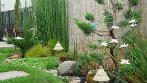 Contoh gambar taman dan teras rumah minimalis type 36 45 10 ide berkebun taman kaca taman kecil. 90 Desain Taman Minimalis Modern Mudah Dibuat Dan Terbaru 2018