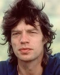 𝗦𝗔𝗬 𝗬𝗘𝗦 𝗜𝗙 𝗬𝗢𝗨 𝗟𝗢𝗩𝗘 The Rolling Stones ❤️✌️