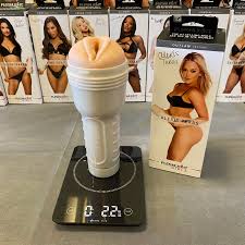 Alexis Texas Fleshlight Review [Tried & Tested]