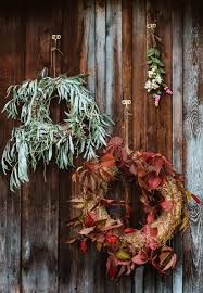 Die schonsten diy ideen fur deinen turkranz. Herbst Deko Die Schonsten Kranze Fur Deine Haustur Lomado Mobel