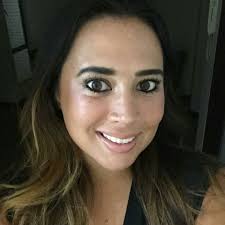 Profile for Karla M Paz