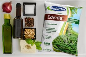 Din acesta puteți găti o varietate de mâncăruri laterale pentru gustări de carne și pește. Salata De Fasole Verde Cu Vinaigrette De Busuioc Vitrina Cu Idei