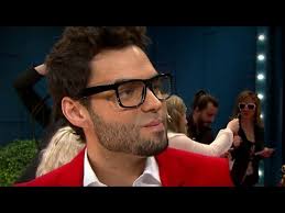 AXL SMITH SALAKUVAUS