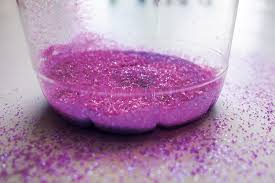 Wasser ist die grundlage allen lebens! Glitzer Schuttelflaschen Fur Kleine Grosse Kinder