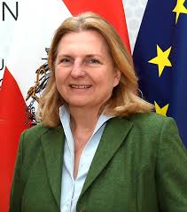 Aiemmin hän on kuulunut itävallan kansanpuolueeseen. Karin Kneissl Wikipedia