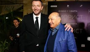 Агранович является актером «гоголь центра». Aleksej Agranovich Ya Zapisalsya Evreem Iz Chuvstva Protivorechiya Stmegi