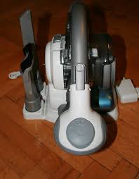 Kedi Tuyu Icin Sarjli El Supurgesi Black And Decker Suzionline