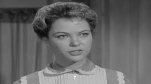 Louise FLETCHER (1934- )