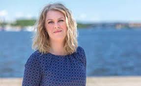 Make social videos in an instant: Lena Hallengren Tillgangligheten Ar Extra Utmanande