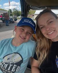 Amber Closson (@amberdea) • Instagram photos and videos