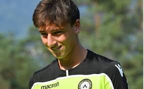 ⚪️🔵prorecco 🇮🇹italian national team •🥇 accedi per vedere foto e video di amici e scoprire altri account che ti piaceranno. Francesco Il Figlio Di Matteo Renzi Alla Pistoiese Alla Conquista Della Serie C Libero Quotidiano