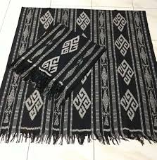 Kain tenun jepara memiliki bermacam jenis seperti kain tenun blanket etnik, kain tenun songket baron, kain harga kain tenun etnik jepara sangat terjangkau yaitu 175.000 dengan ukuran 115x250 cm. New The 10 Best Fashion With Pictures Baju Berbahan Asli Kain Tenun Ikat Tradisional Troso Jepara Kain Tenun Asesoris Tenun Baju Kain Rajutan Tenunan