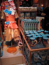 Disneylandberry On Twitter The Merchandise Inspired By Disney S Moana Is Now Sold In Some Shops Of Disneyland Paris Muñeca moana original disney store local caba.