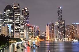 Cheap Business And First Class Flights To Brisbane From Usa In 2020 Things To Do In Brisbane Night Skyline Brisbane City