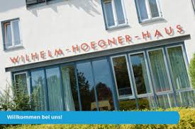 Ein wohnstift, das senioren individuelles wohnen mit service und komfort ermöglicht. 50 Pflegeheime In Und Um Ottobrunn