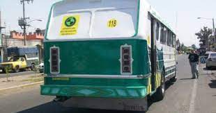 折りたためるほど柔らかい new balanceのベアフット系新シューズ mr1 ベアフット シューズ 柔らかい