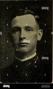 Alexander Noyes's Instagram, Twitter & Facebook