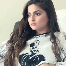 شعر مستعار وظهور دون مكياج نهائياً. ØµÙˆØ± Ø­Ù„Ø§ Ø§Ù„ØªØ±Ùƒ Beautiful Women Videos Beautiful Dresses For Women Hala Al Turk