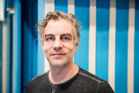 La distribution surprenante de Mamma Mia!