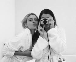 Black And White Best Friends Goals 