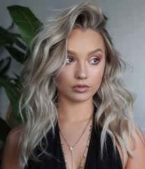 50 Sophisticated Platinum Blonde Hair Color Ideas