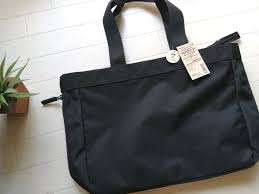 無印良品の荷物の量で広げられる撥水トートバッグひとつでどこへ行くにも便利 nekoumi home トートバッグ 無印良品 荷物