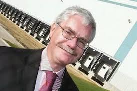 200m couple Glad all over