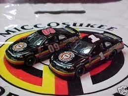 The ryan duff car is actually a 2008 car, but it was released in 2009 (but the package does carry a 2008 copyright). Miccosukee 01 09 Nascar 1 64 Diecast Promo Ltd Set 97150192