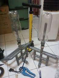 Instructable ini adalah tentang bagaimana untuk membuat pelancar roket air yang boleh dipercayai, tinggi, murah untuk murah! Pelancar Roket Air Buatan Tangan Home Facebook