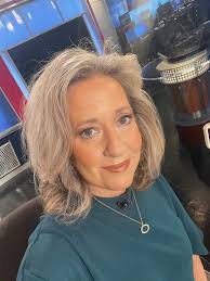 It's Friday--- but I'm not going to sugarcoat--- my nerves are SHOT. My  drive into work was HAIRY. I left my house at 2:20am and arrived around  3:15am. I took it very