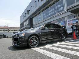 ミツビシ ランサー homura ホムラ レイズ 2 9 jet black edition 20インチ 8 5j ブラッククロームコーティング リムエッジdmc hk 装着ギャラリー カーポートマルゼン アルミホイールとタイヤの専門店 アルミホイール ランサー マルゼン
