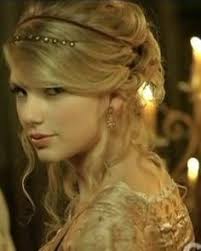 Pin By Blanche Young On Taylor Swift Love Story With Images Taylor Swift Hair Prom Hair