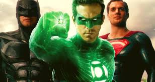 Reynolds shared the special green lantern cut on twitter. New Report Claims Zack Snyder Wanted Hal Jordan To Be Green Lantern In Justice League Bounding Into Comics