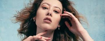 Samara Evans, 23yr old Female freelance model based in Somerset, UK