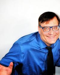 Arnold Wiggins's Instagram, Twitter & Facebook