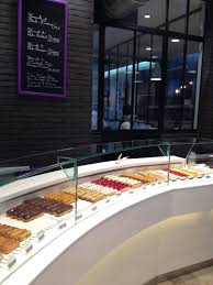 Pin By Robbie Hu On Candy Shop Paris Food Pastry Shop Candy Shop