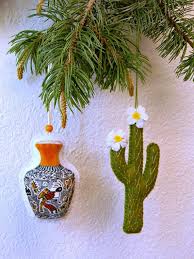 We also offer a selection of unique andean indian sculptures and etched gourd ornaments perfect for a southwestern christmas tree decorations and rustic western ranch, cabin or lodge style. Vintage Southwestern Pottery Boots Christmas Ornament Decor Figurines Knick Knacks Art Collectibles Vadel Com