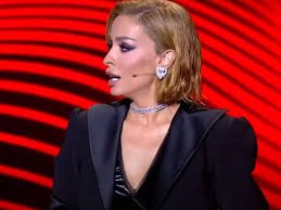 Ποιος βρέθηκε εκτός house of fame μια ανάσα πριν την τελική φάση η πηνελόπη, η έλενα ή η μαριάννα αποχώρησε από το house of fame; House Of Fame Sygkinhtikh Apoxwrhsh Oi Treis Neoi Ypopshfioi In Gr